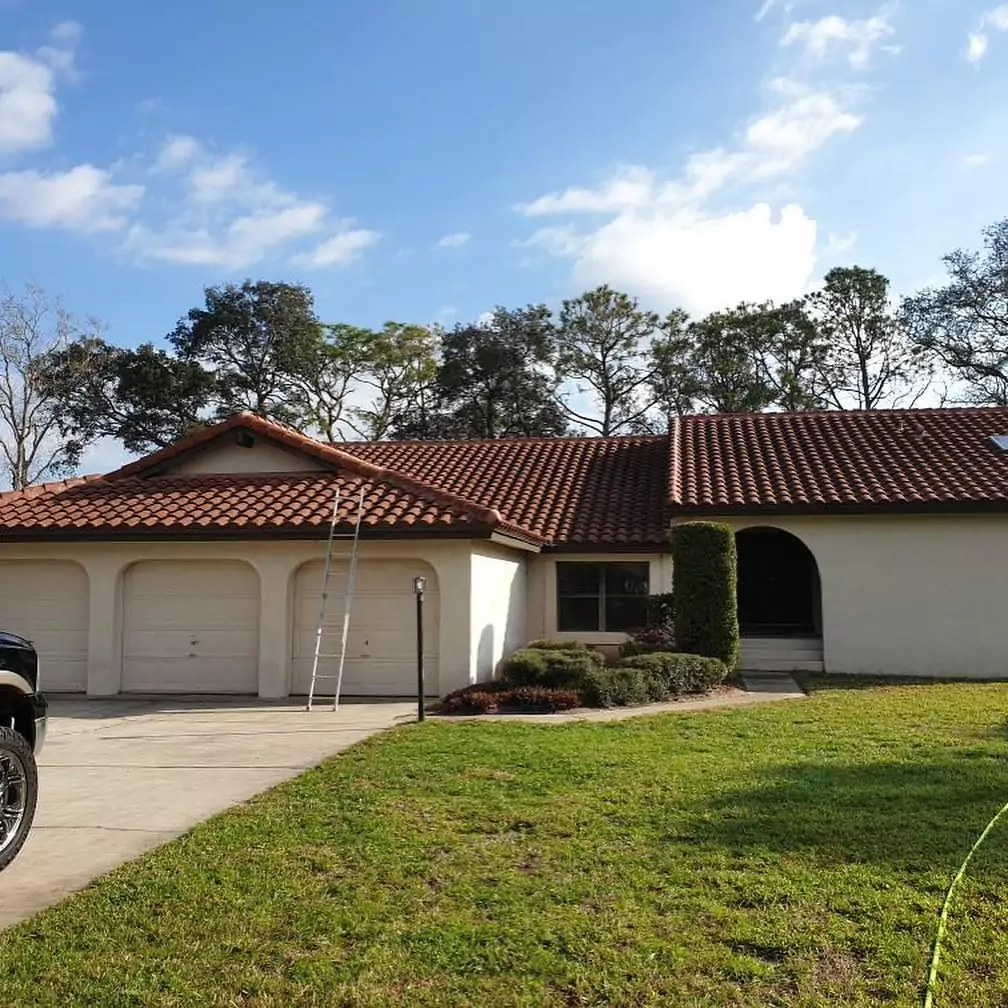 top rated roof cleaning before